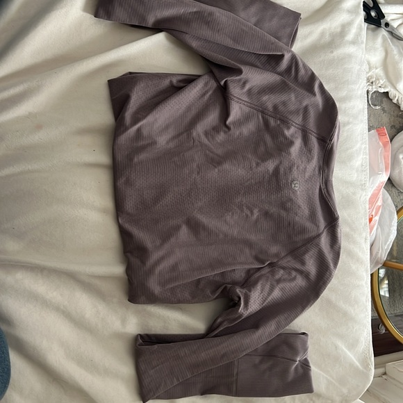 Lululemon Long Sleeve Swiftly Tech - Picture 3 of 4
